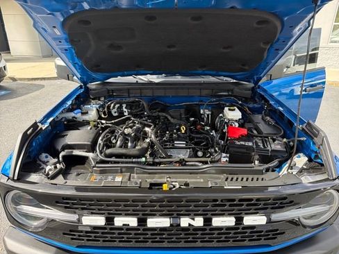 Used 2023 Ford Bronco Badlands w/ Sasquatch Package image 26