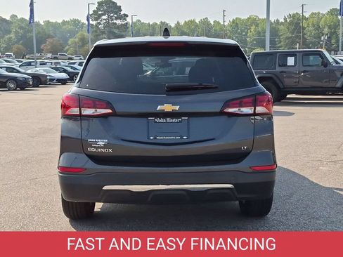 Used 2023 Chevrolet Equinox LT FWD image 4