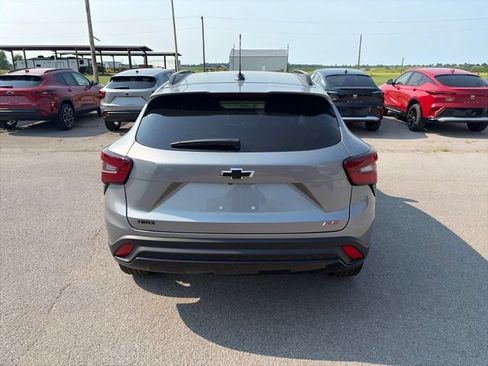 New 2026 Chevrolet Trax RS w/ Driver Confidence Package FWD image 5