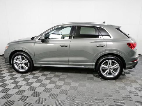 Used 2024 Audi Q3 2.0T Premium Plus w/ Premium Plus Package image 31