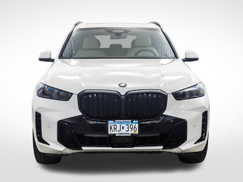 Certified 2024 BMW X5 xDrive40i w/ Executive Package AWD/4WD image 8