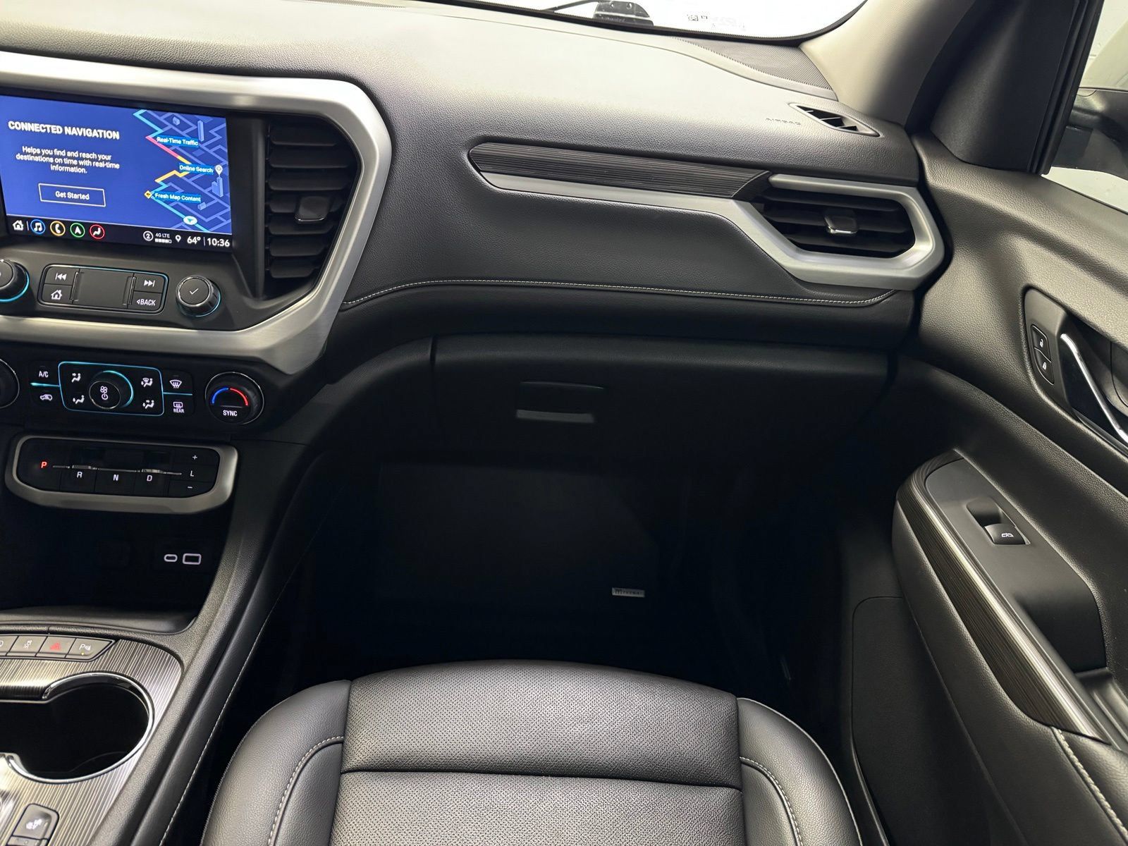 Used 2023 GMC Acadia SLT w/ Preferred Package AWD/4WD image 20