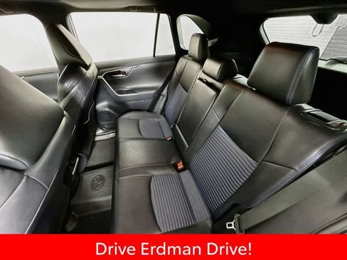 Certified 2019 Toyota RAV4 XSE w/ XSE Weather Package AWD/4WD image 9