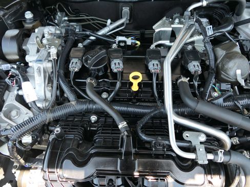 Used 2023 Nissan Altima 2.5 SV FWD image 28