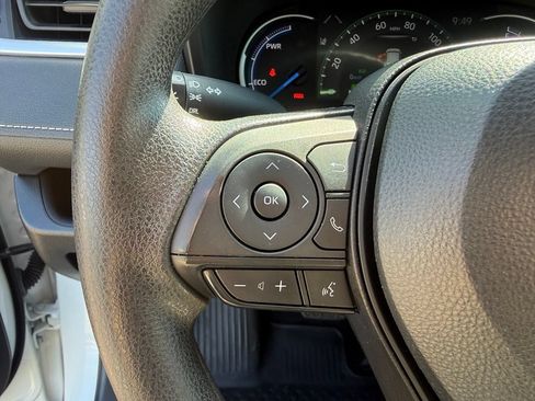 Certified 2024 Toyota RAV4 LE AWD/4WD image 25