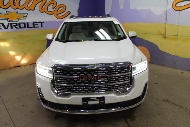 Used 2021 GMC Acadia Denali w/ GMC Pro Grade Package AWD/4WD image 3