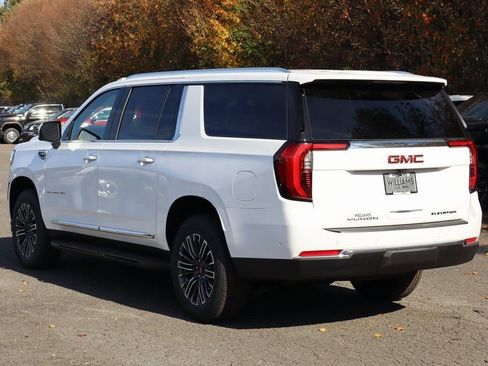 New 2026 GMC Yukon XL Elevation w/ LPO, Floor Liner Package AWD/4WD image 7