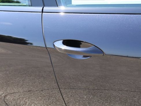 New 2025 Porsche Panamera image 16