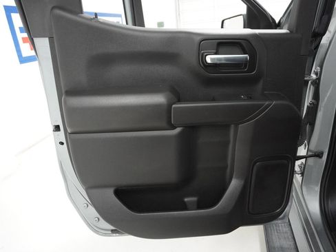 Used 2024 Chevrolet Silverado 1500 Custom image 24