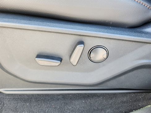 New 2025 Ford F250 Lariat w/ Lariat Ultimate Package image 24