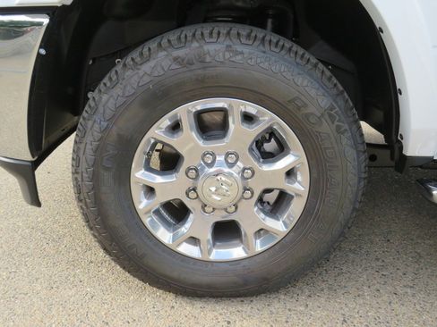 New 2022 RAM 3500 SLT w/ Quick Order Package 2YG SLT image 20