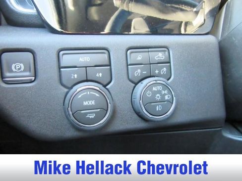 New 2026 Chevrolet Silverado 1500 LTZ w/ LTZ Convenience Package II AWD/4WD image 17