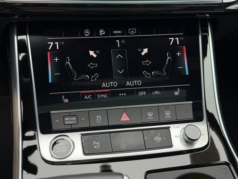 Used 2025 Audi Q7 3.0T Premium Plus image 26