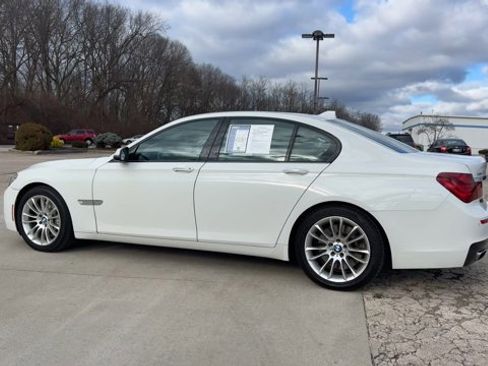 Used 2015 BMW 750i xDrive image 6