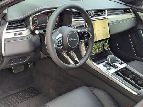 New 2024 Jaguar XF R-Dynamic SE image 3