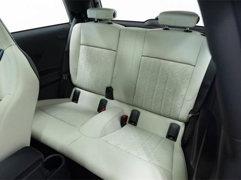 Certified 2025 MINI Cooper S image 23