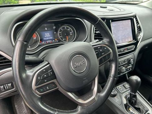 Certified 2020 Jeep Cherokee Limited AWD/4WD image 35