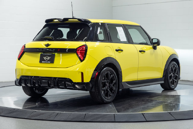 Certified 2025 MINI Cooper S FWD image 10