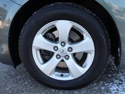 Used 2014 Toyota Sienna LE image 41