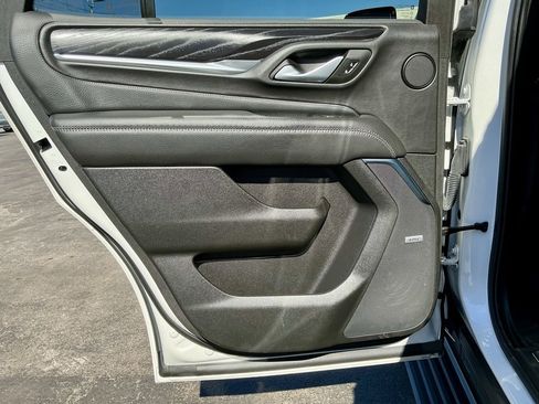 Used 2022 GMC Yukon Denali w/ Denali Ultimate Package image 30