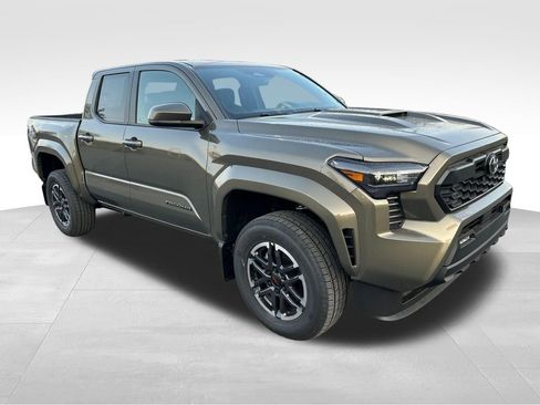 New 2026 Toyota Tacoma TRD Sport AWD/4WD image 7