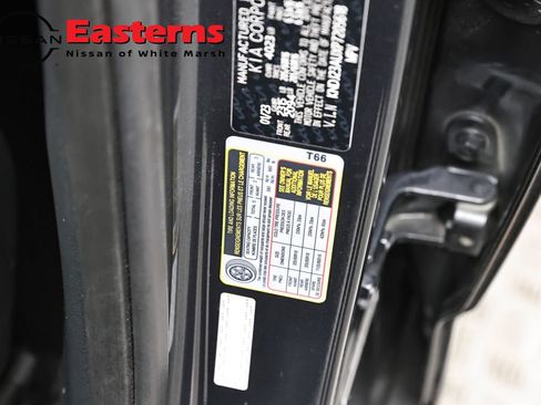 Used 2023 Kia Soul LX w/ LX Technology Package FWD image 31