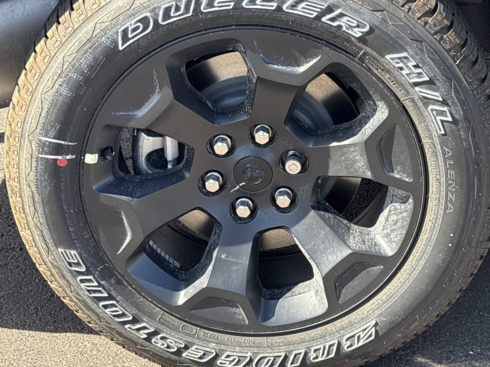 New 2026 RAM 1500 Express AWD/4WD image 8
