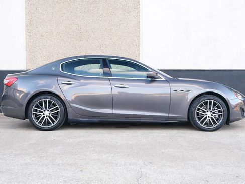 Used 2018 Maserati Ghibli Sedan 4D image 11