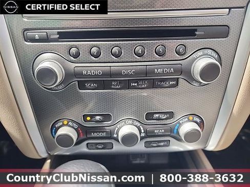 Certified 2020 Nissan Pathfinder SL AWD/4WD image 16