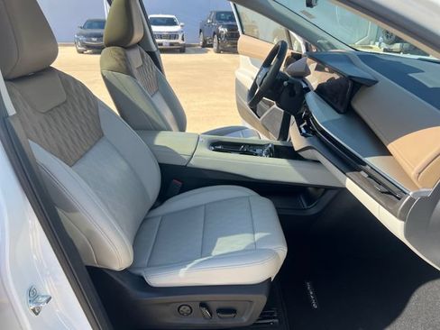 Used 2026 Nissan Murano Platinum w/ Cargo Package AWD/4WD image 16