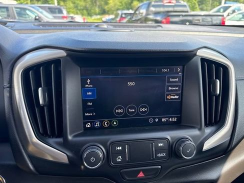 Used 2020 GMC Terrain Denali w/ Denali Premium Package AWD/4WD image 16