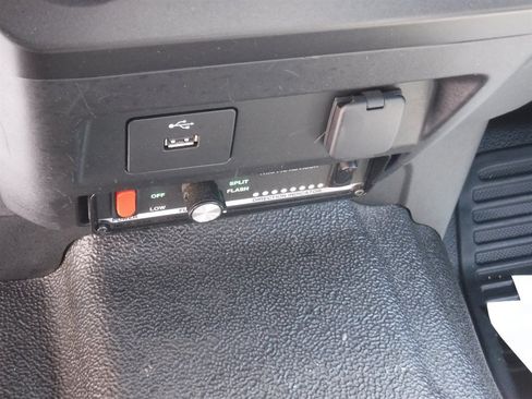 Used 2021 Ford F250 XL RWD image 18