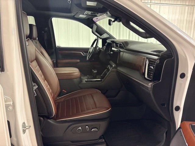 Used 2023 GMC Sierra 1500 Denali Ultimate AWD/4WD image 25
