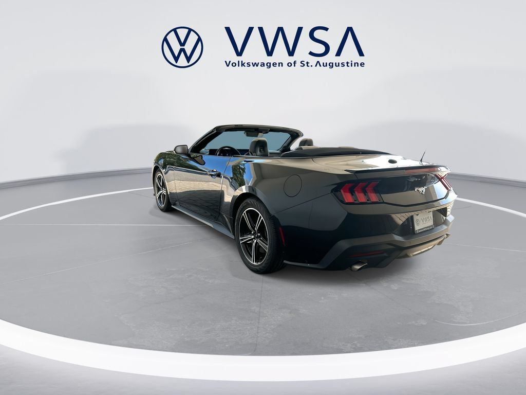 Used 2024 Ford Mustang Premium RWD image 5