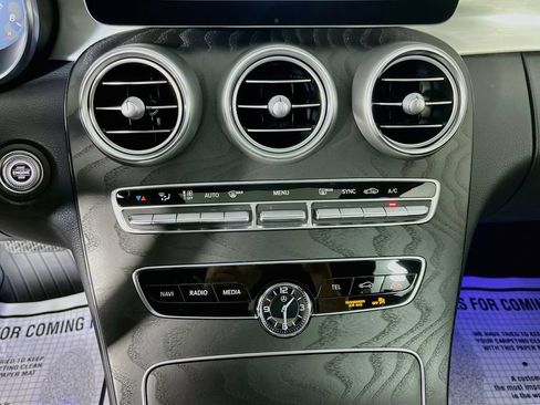 Used 2021 Mercedes-Benz C 300 Sedan w/ Premium Package image 21