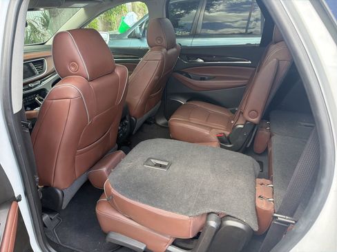 Used 2019 Buick Enclave Avenir w/ Avenir Technology Package image 7