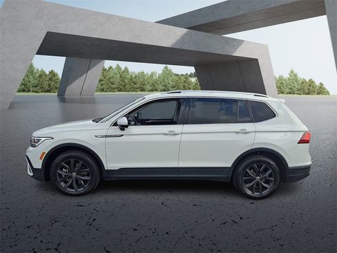 Used 2024 Volkswagen Tiguan Wolfsburg Edition image 9