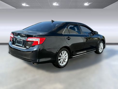 Used 2012 Toyota Camry XLE image 9