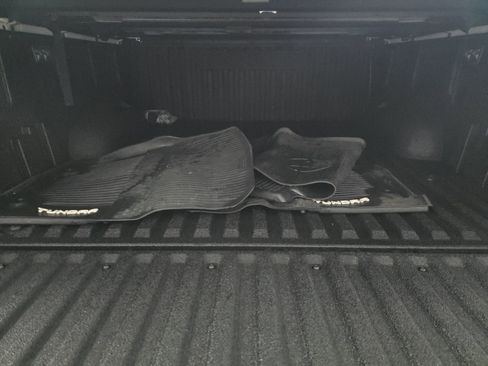 Used 2022 Toyota Tundra Platinum image 14