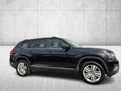 Used 2019 Volkswagen Atlas SEL image 3