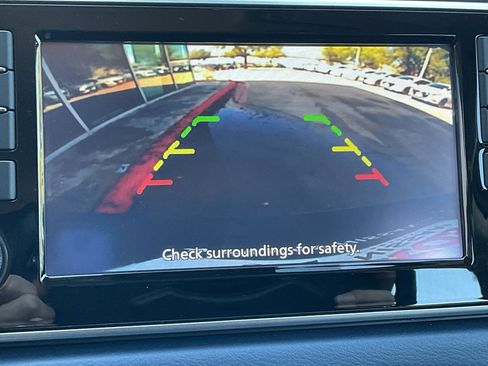 Used 2025 Nissan Versa SV image 28