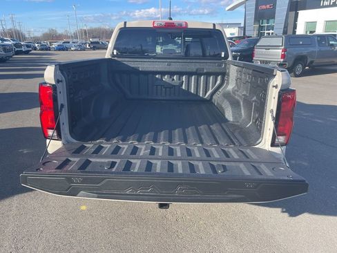 New 2026 Chevrolet Colorado ZR2 w/ Technology Package image 28