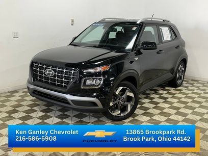 Used 2023 Hyundai Venue SEL