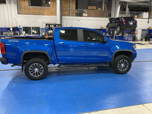 Used 2022 Chevrolet Colorado ZR2 AWD/4WD image 8