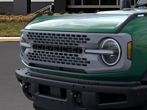 New 2025 Ford Bronco Badlands image 19