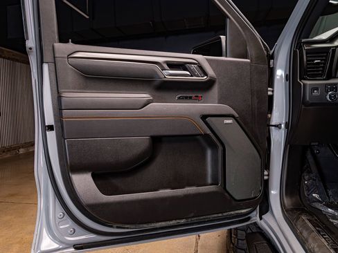 Used 2025 GMC Sierra 1500 AT4 w/ AT4 Premium Package image 31