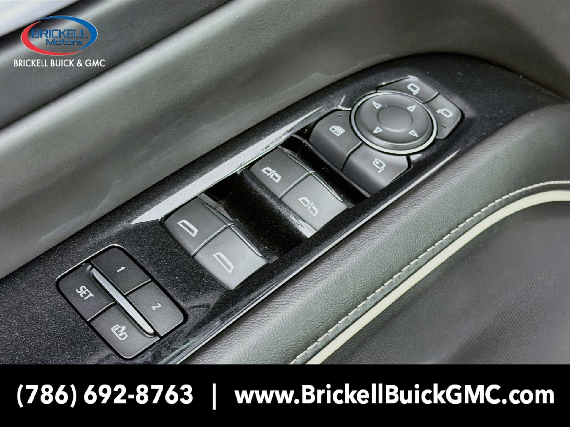 Used 2023 Cadillac Escalade ESV V AWD/4WD image 26