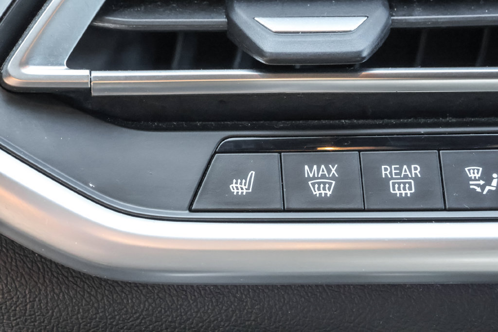 Used 2022 BMW X5 xDrive40i AWD/4WD image 27