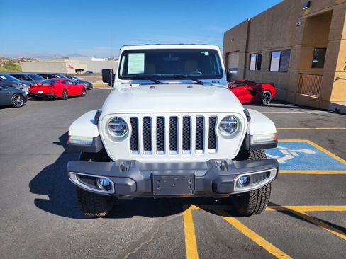 Used 2019 Jeep Wrangler Unlimited Sahara w/ Dual Top Group image 8