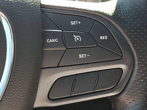 Certified 2022 Dodge Durango R/T w/ Blacktop Package AWD/4WD image 23
